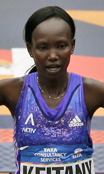 Kenya's Biwott, Keitany win at New York City Marathon